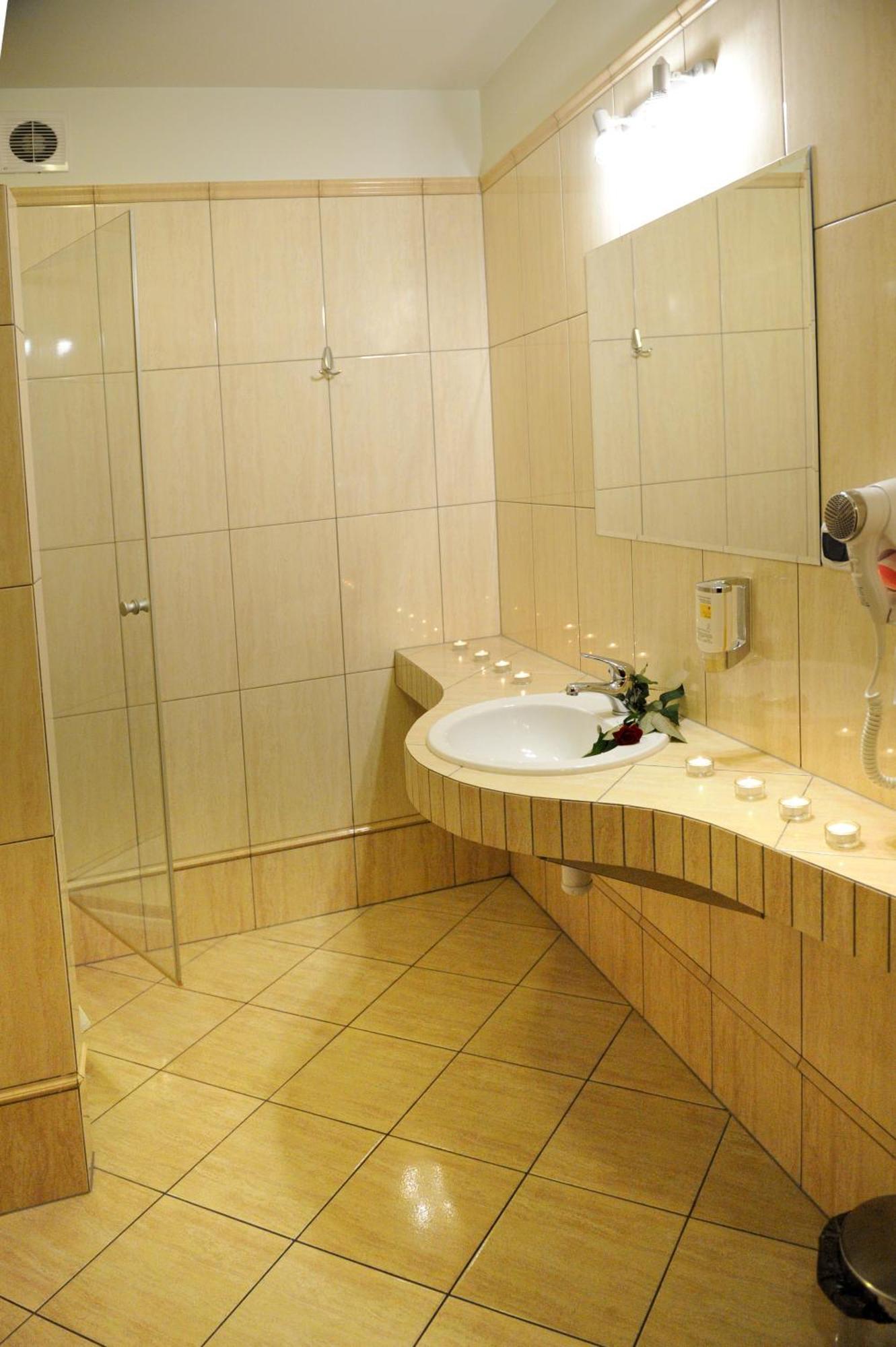 Hotel Czardasz Koziegłowy 외부 사진