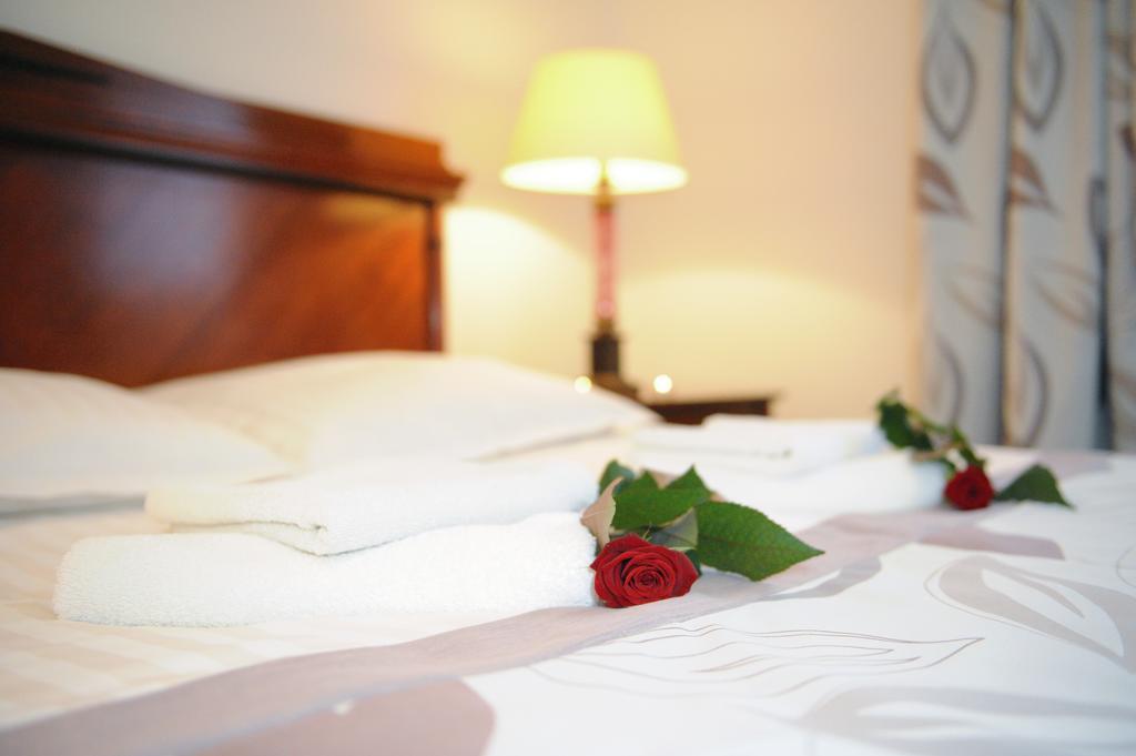 Hotel Czardasz Koziegłowy 외부 사진