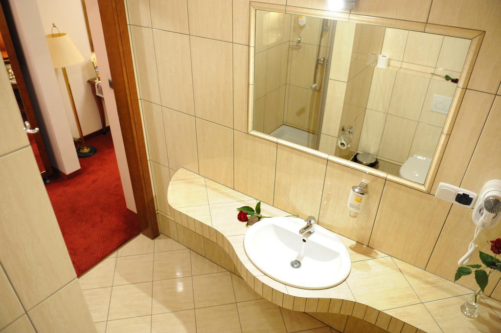 Hotel Czardasz Koziegłowy 외부 사진