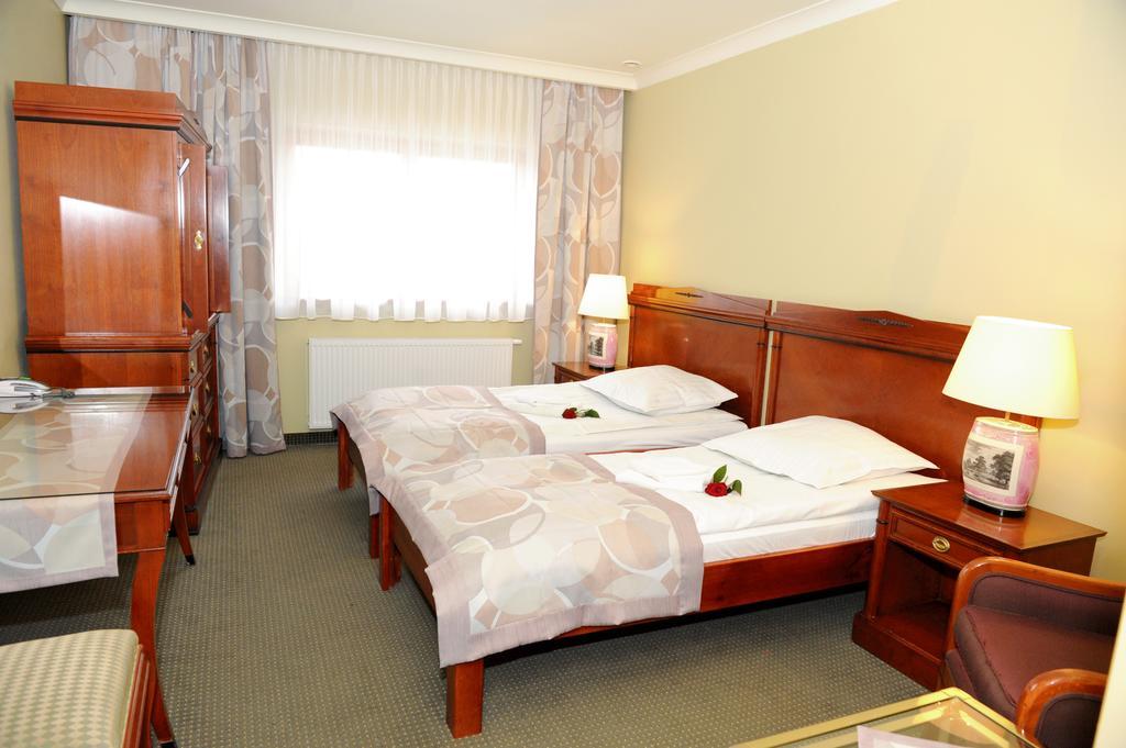 Hotel Czardasz Koziegłowy 외부 사진