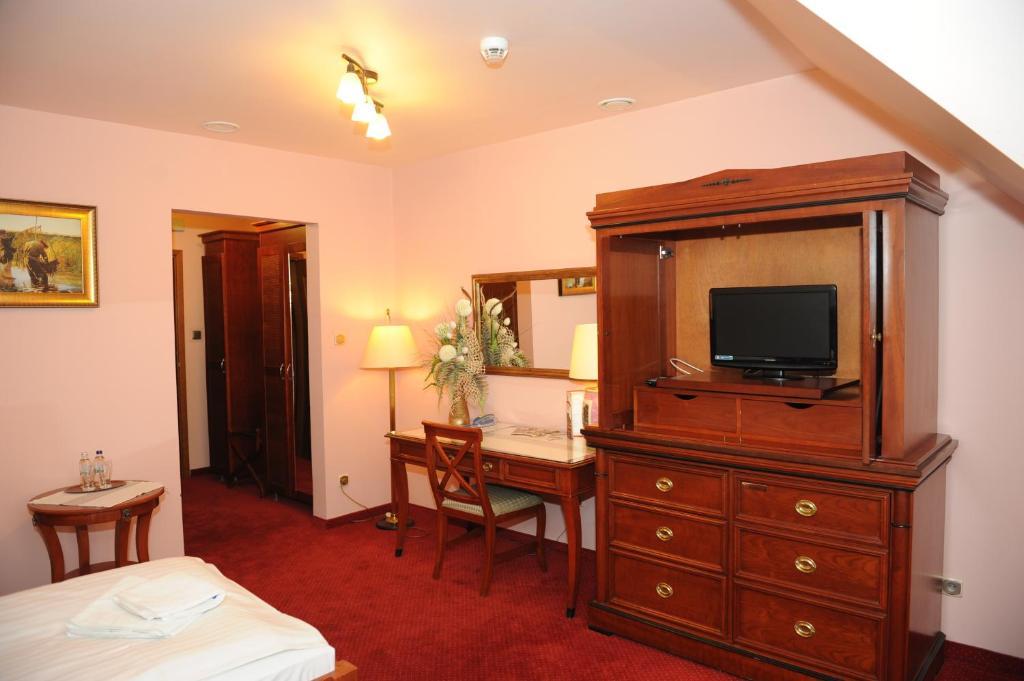 Hotel Czardasz Koziegłowy 외부 사진