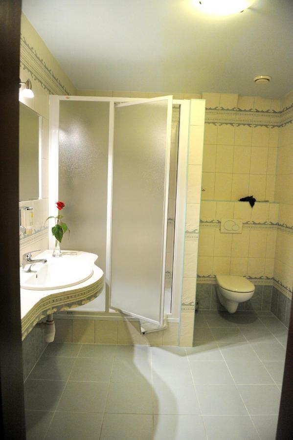 Hotel Czardasz Koziegłowy 외부 사진